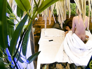 精品酒店绿叶房偷拍精壮帅哥和有夫之妇开房干到正爽来电话了累坏了我的哥