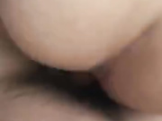 出差剛回來的男友突然開車接她下班2人在馬路邊玩車震