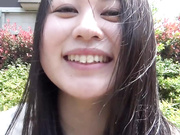 最新流出大神户外搭讪两位气质女白领在有路人经过的公共地方露出展示美鲍两位妹子的BB都很诱人