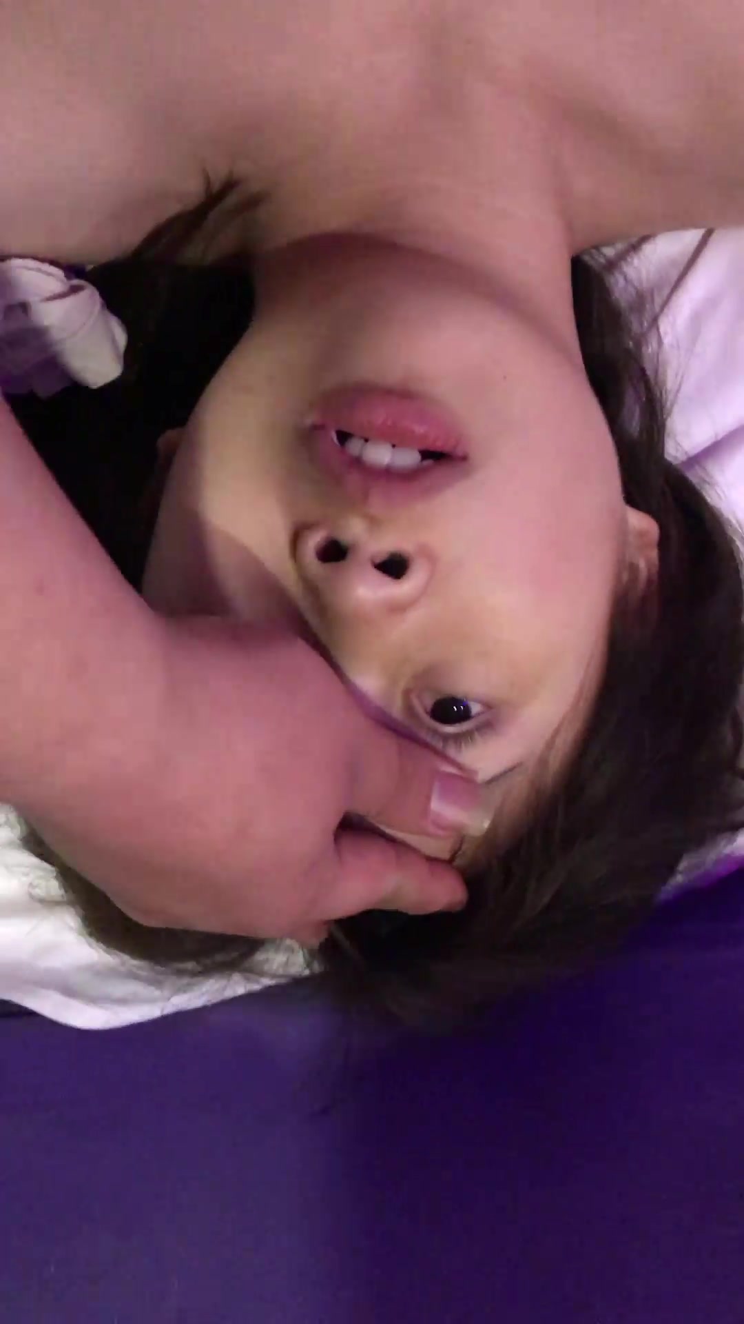 胖哥情趣酒店下药昏睡迷干01年水嫩幼师美眉近景拍摄后续篇1080P高清原版