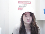 外站流出潮流商场女厕坐厕偷拍美女嘘嘘黑内裤妹子前前后后擦得真仔细