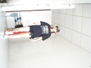 超漂亮小姐姐尿尿被偷拍6次（2）