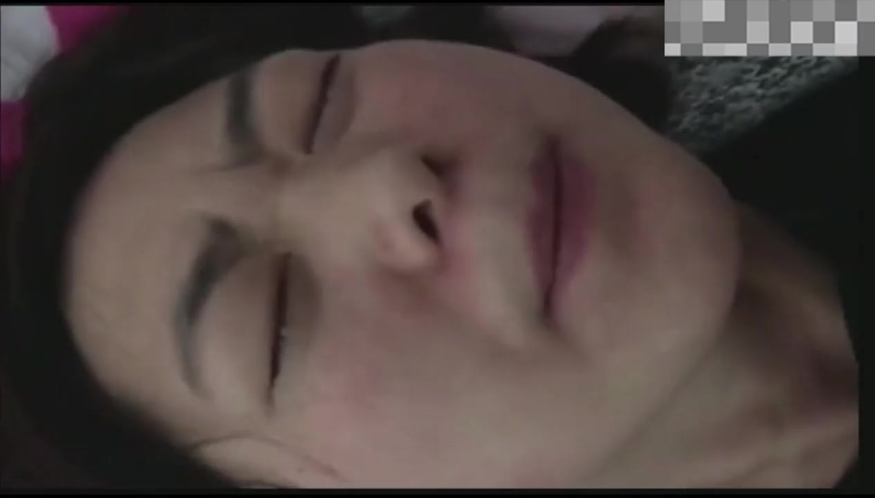 【母子乱伦】儿子你快射给妈妈！下面好热啊受不了