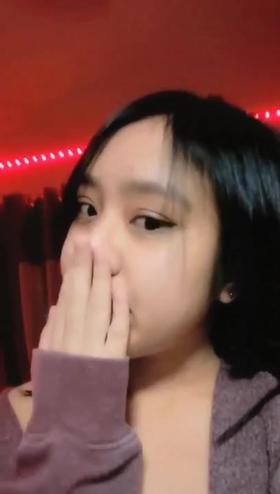 上海斯文眼镜留学生 洋洋 露出自慰洗澡电臀啪啪深喉到翻白眼