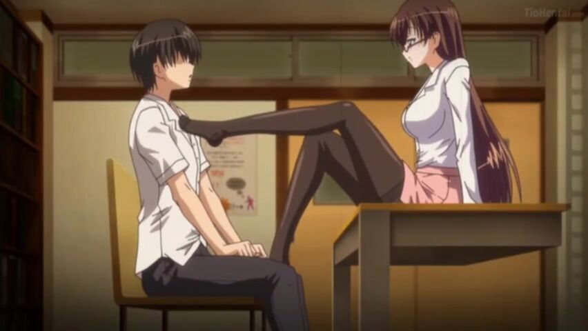 Profesora seduce a su alumno - Hentai