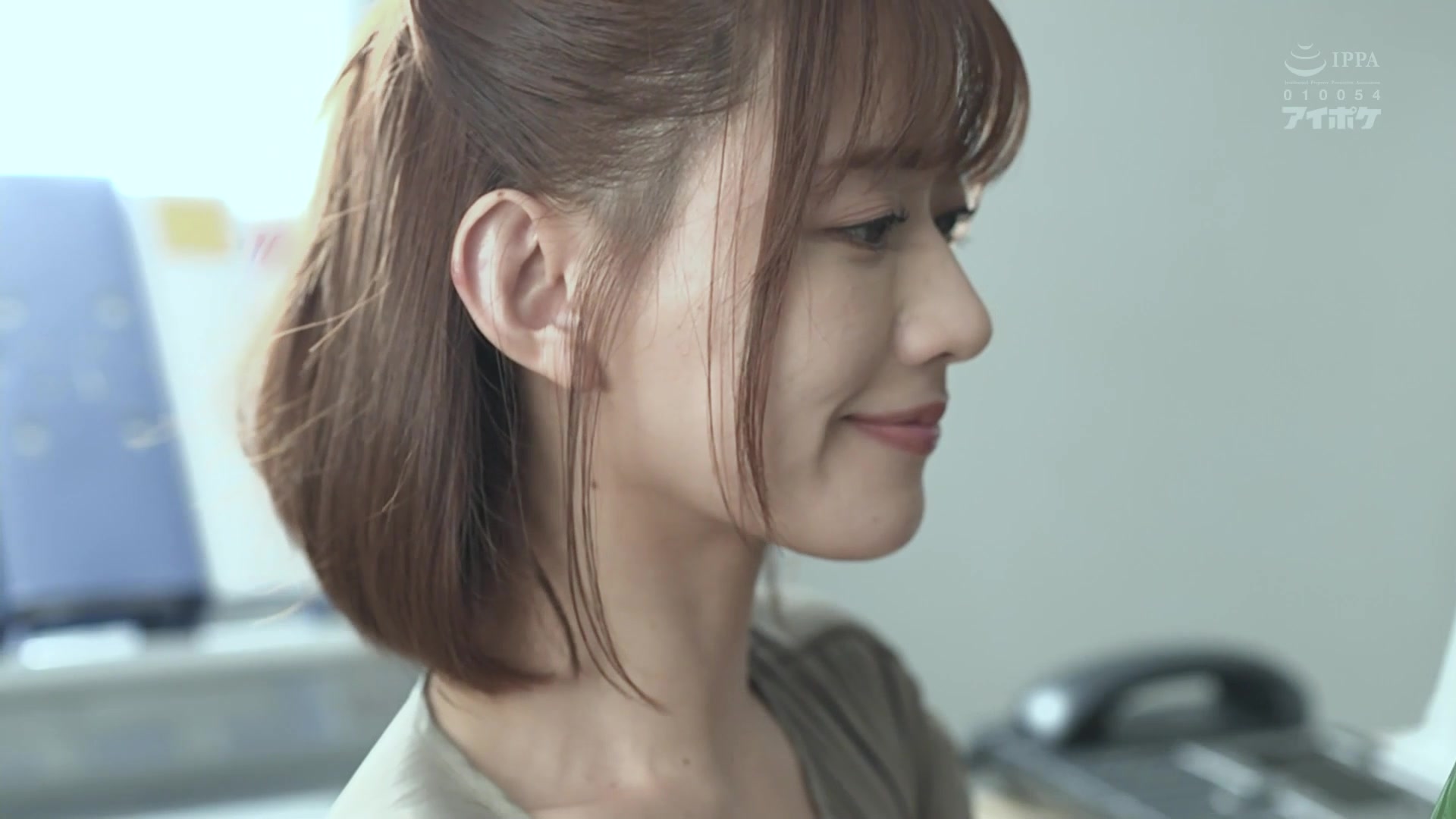 [IPZZ-053] 在你面前多次失禁的美女教师 希島あいり【破解】 - 1of5