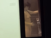 对面不穿衣服在家直播