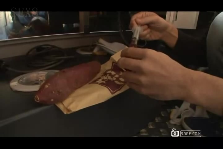 iene382 焼き芋の移動販売車になりすま_1[新2014090