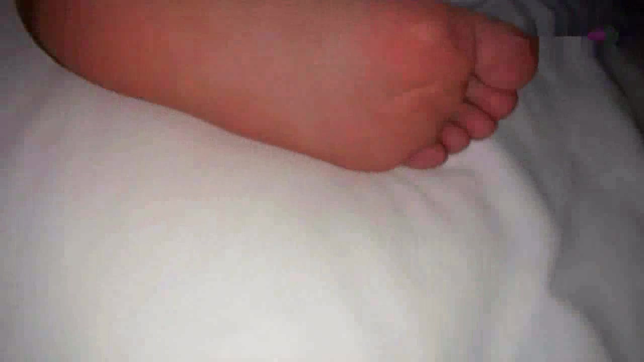 在酒吧泡个漂亮女孩_1