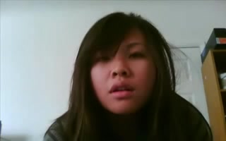 北京大学某高中女生还没长毛