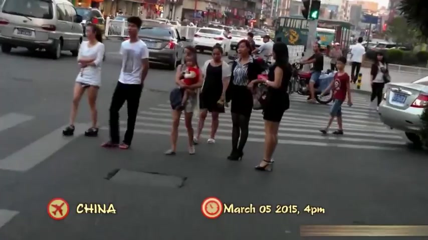 探秘东莞人肉市场挑两个嫩妹玩双飞