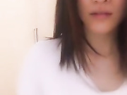 美女主播换衣服