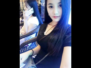 极品美眉寂寞用黄瓜自慰冒白浆