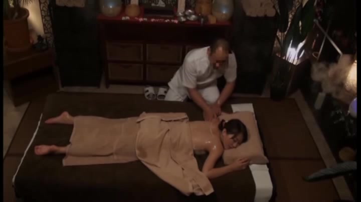 [WA-218] 西麻布高級人妻性感オイルマッサージ 12