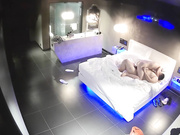 偷拍到的眼鏡胖墩男與貌似學院派御姐女神瘋狂啪啪