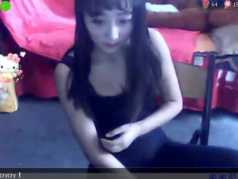 六间房美女主播CryCry露脸处女走私秀4V+生活照4