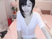 恋夜女神主播現場直播黃瓜插逼自慰