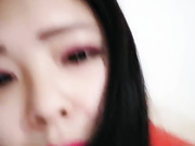 豪乳主播老公大鸡巴，让主播先用瓶子插逼，再啪啪