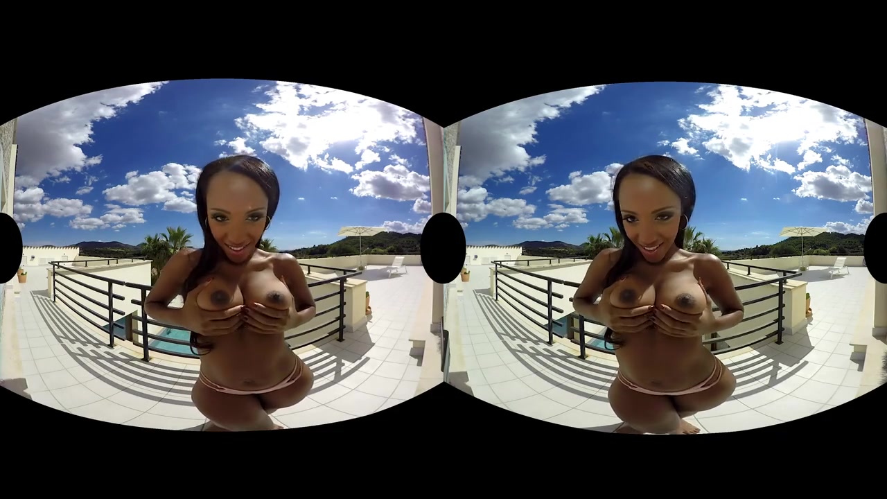 NoeMilk Has Summer Sex With You In Virtual Reality