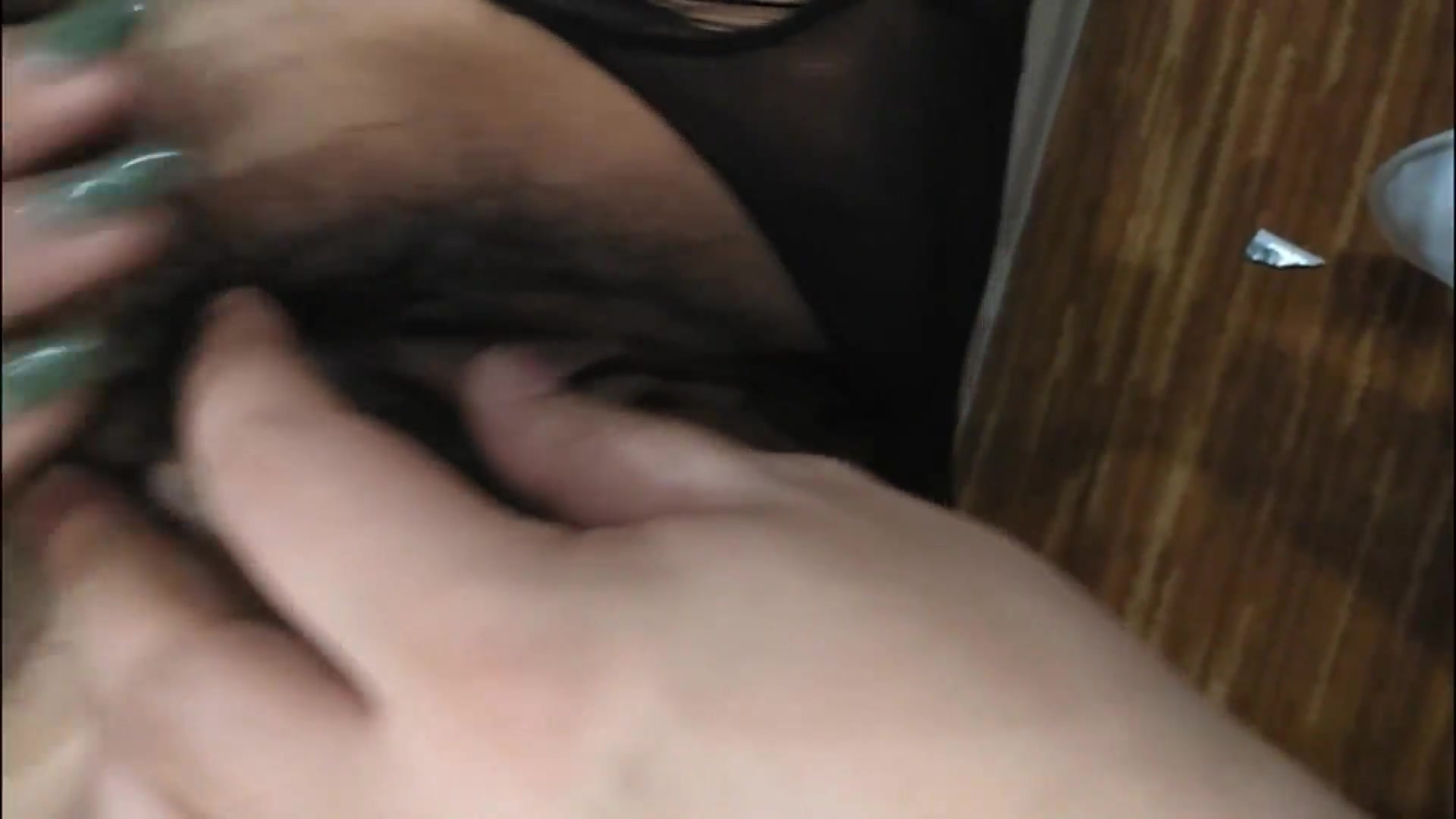 东北做美甲的极品骚女为了贷款出卖身体被操的叫爸爸1080P高清无水印完整版